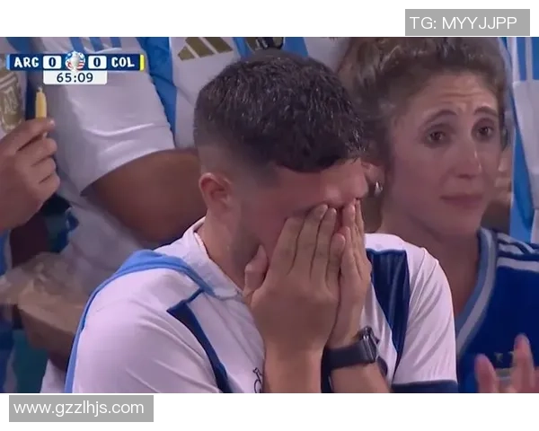 0-2时被换下！河南外援暴怒+与教练发生冲突 替补席溃散捂脸痛哭