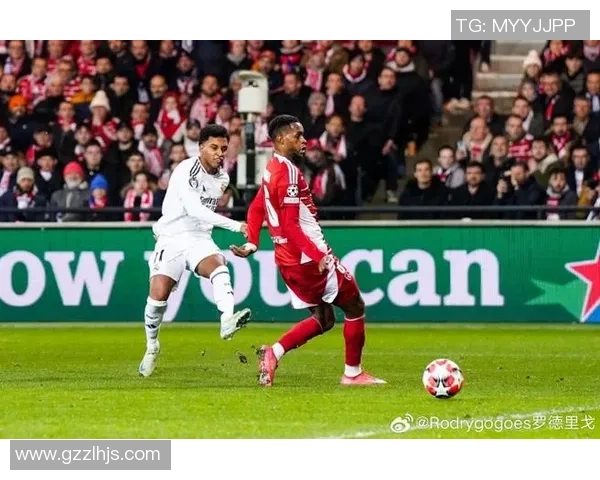 对塞尔塔罗德里戈怒喷主裁：有必要尊重咱们，看看你现在在哪