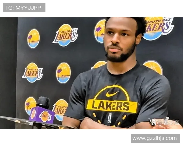 布朗尼生计第2次先发得0分,湖人并不需要他有太多奉献 布朗尼生计第2次先发得0分,湖人并不需要他有太多奉献